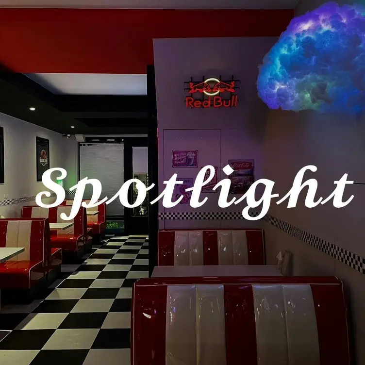 Spotlight bar 聚光燈, Tainan City, 