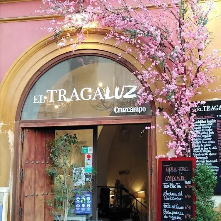 Restaurante El Tragaluz Sevilla，ANSeville