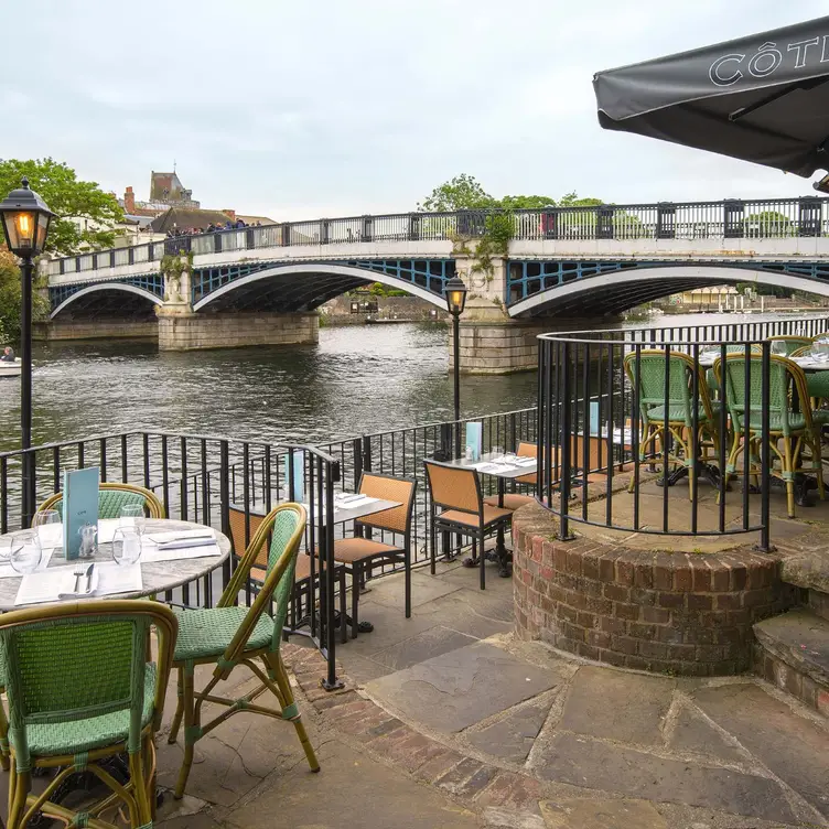 Côte Brasserie - Windsor, Windsor, ‎Berkshire