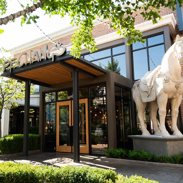 P.F. Chang's - Station Park, Farmington, UT