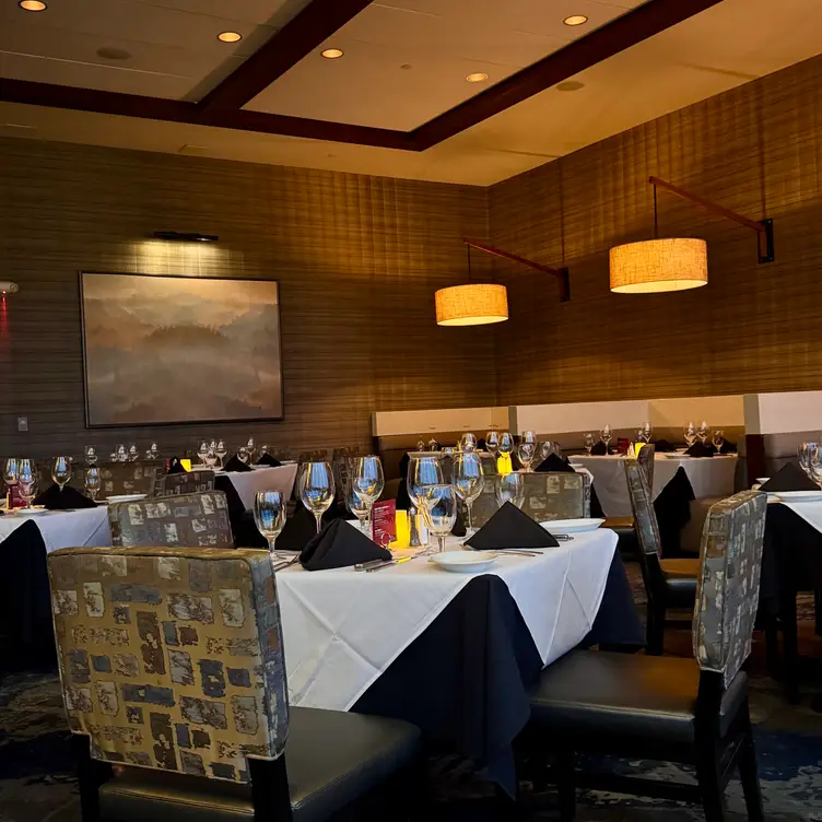 Ruth's Chris Steak House - Downtown Greenville at Riverplace SC Greenville