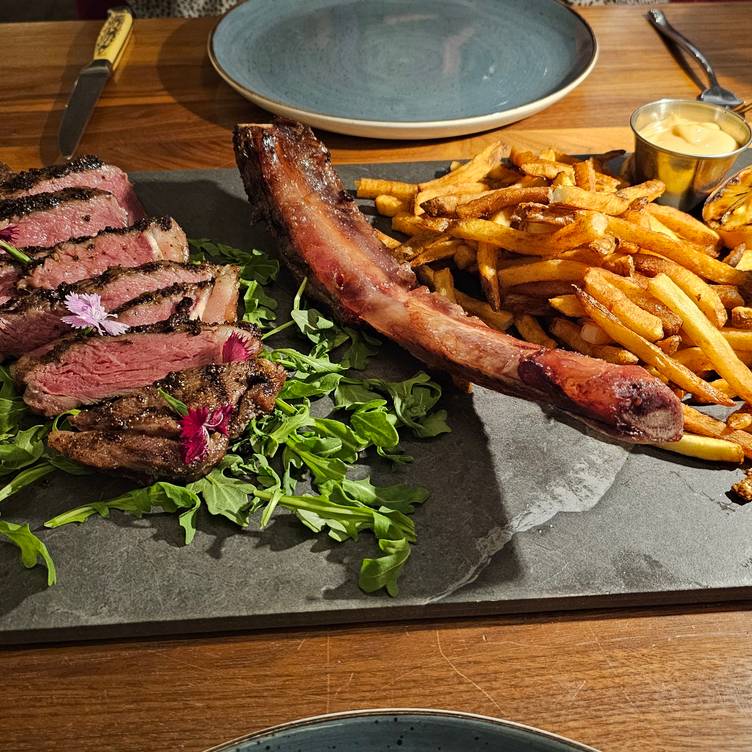 M Steak Moderne Restaurant Saint-Sauveur, QC OpenTable