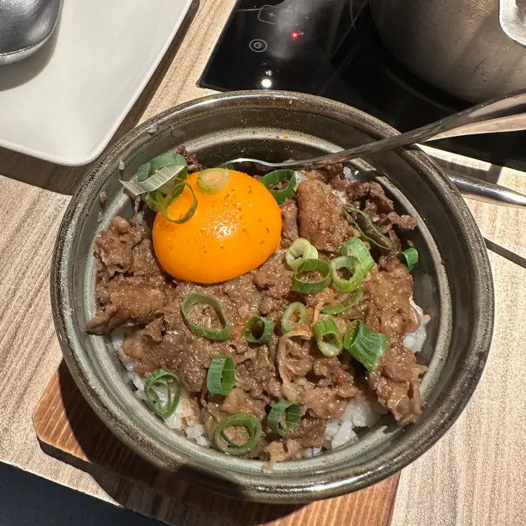 十二段鍋物堂 沙鹿店, Taichung City, 