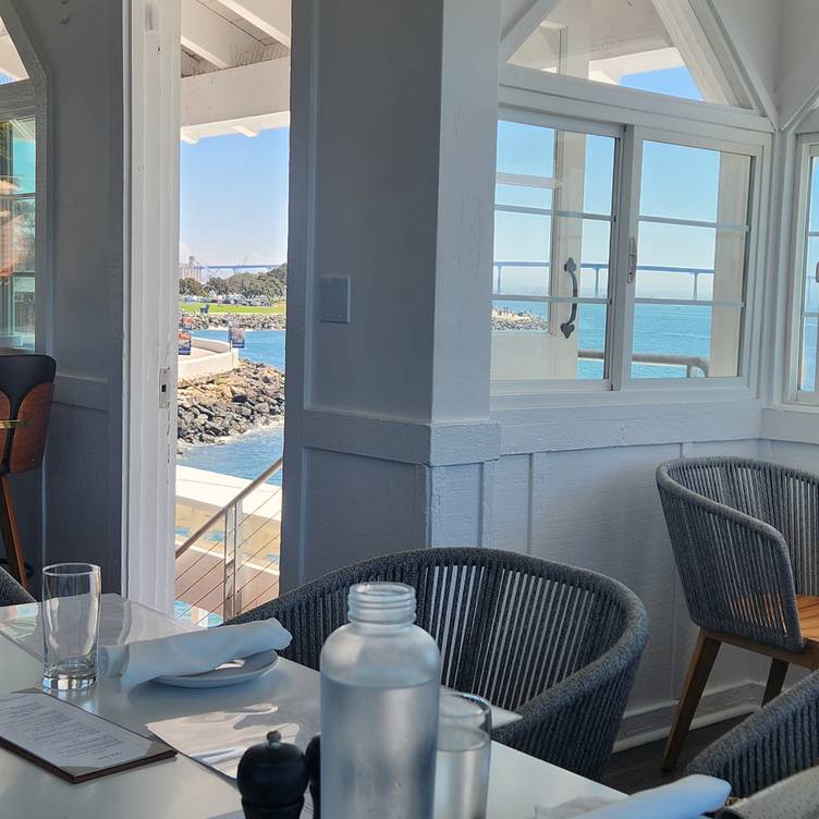 San Diego Outdoor Water View Restaurants San Diego A Restaurants