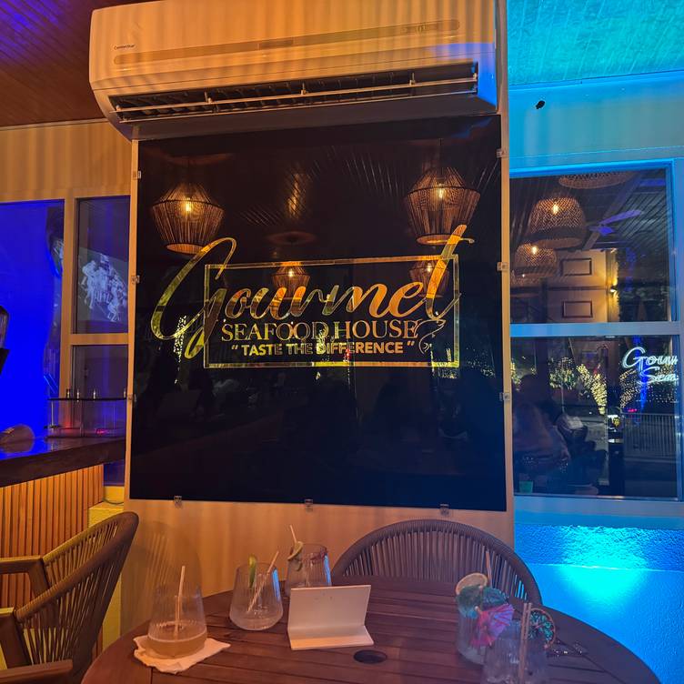 Gourmet Seafood House