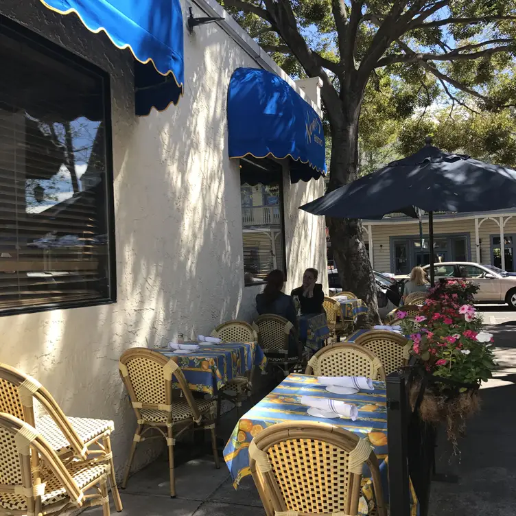 Nonni's Bistro，CAPleasanton