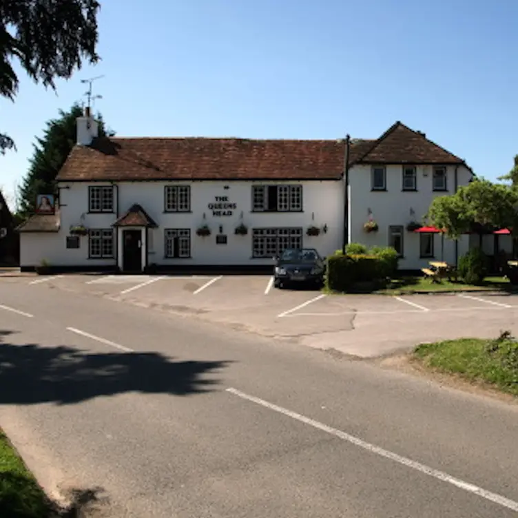 The Queen's Head Pub, Hook, Hampshire