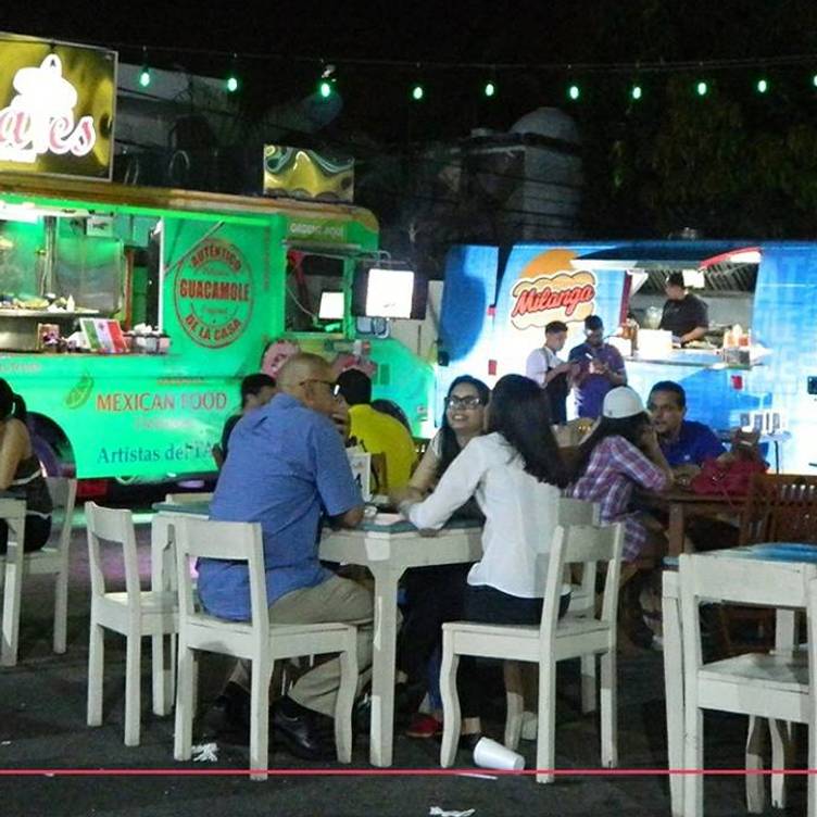 The Food Truck Park Restaurant El Millón Santo Domingo