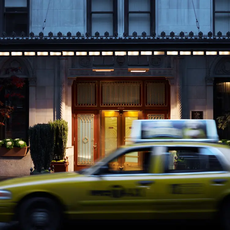 Daniel Exterior With Cab By E Laignel - Daniel - Lounge Seating, New York, NY