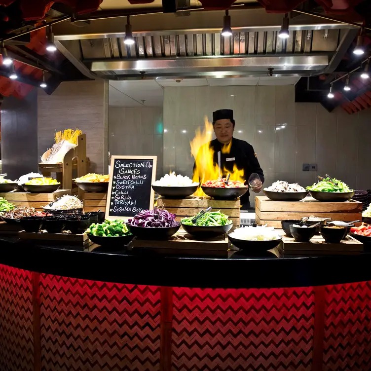 Iftar at Spice Island, Dubai, Dubai