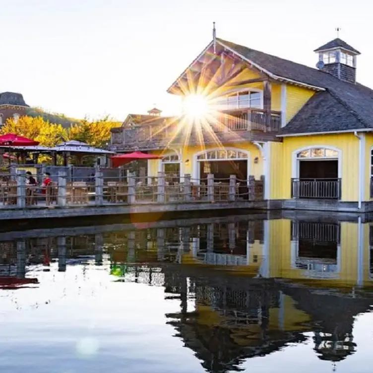 Kaytoo Restaurant and Bar, Blue Mountains, ON