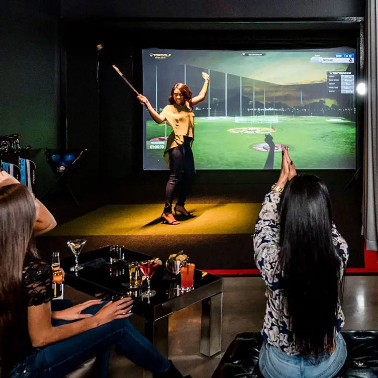 Top Golf Suite - Topgolf Swing Suite at Northern Quest Resort & Casino, Airway Heights, WA