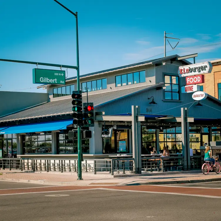 Zinburger Wine and Burger Bar - Gilbert，AZGilbert