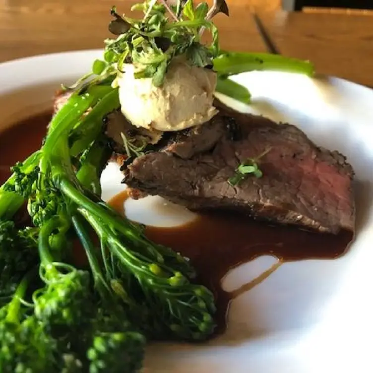 Restaurante Murphys On The Green - Hanover, , NH | OpenTable