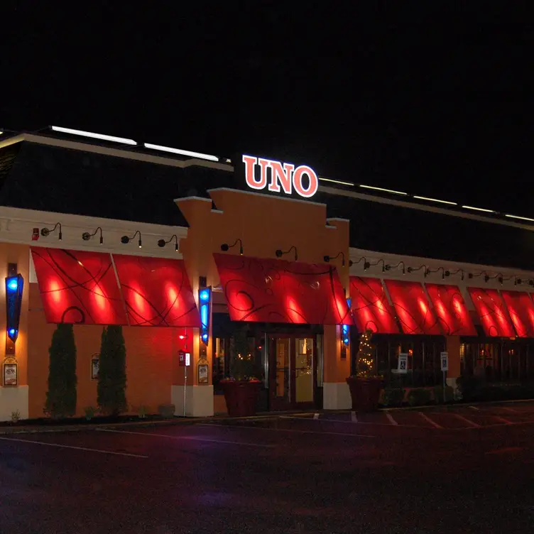 Uno Pizzeria & Grill - Framingham, Framingham, MA
