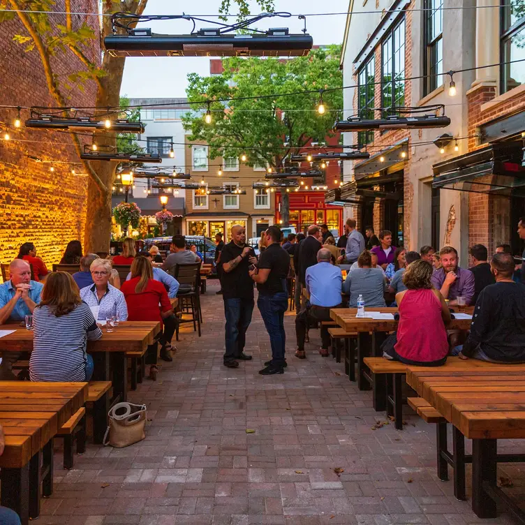 Augie's Mussel House and Beer Garden, Alexandria, VA