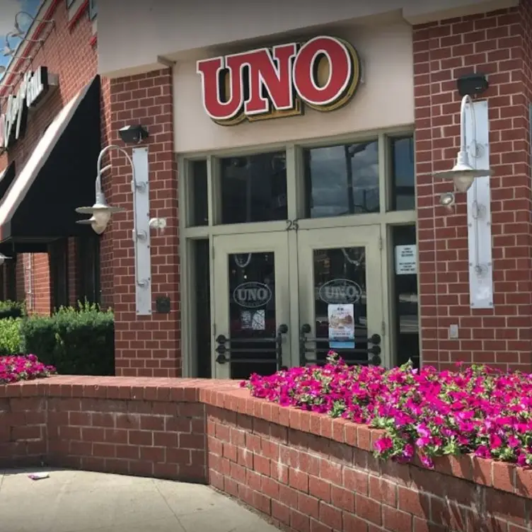 Uno Pizzeria & Grill - Worcester, Worcester, MA