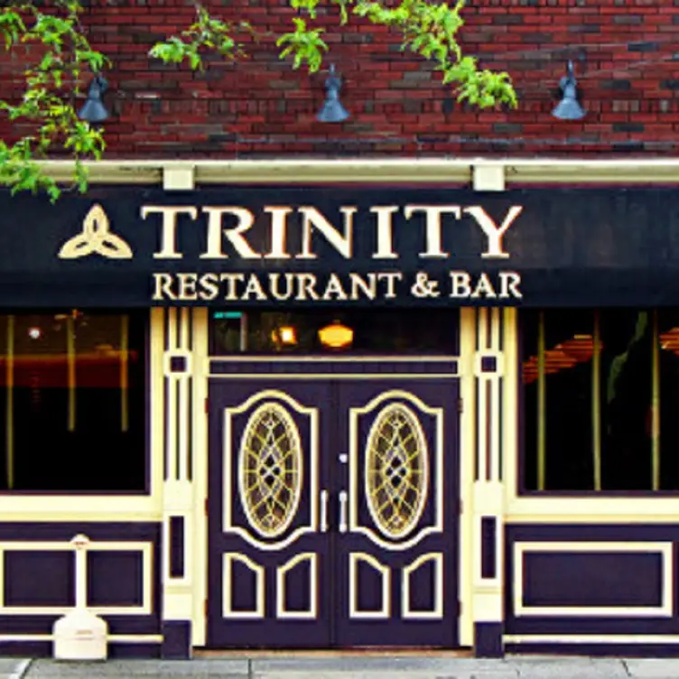 Trinity Bar & Restaurant, Floral Park, NY