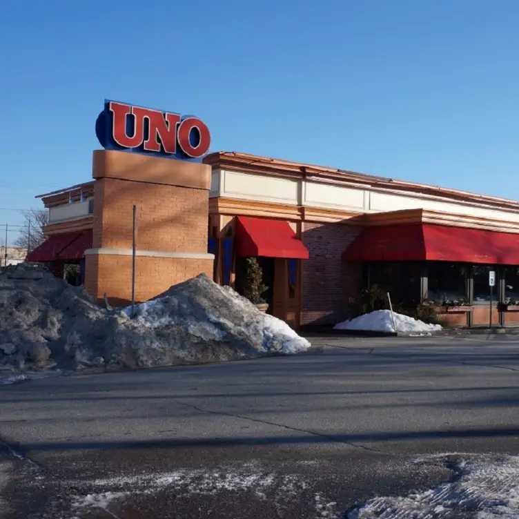 Uno Pizzeria & Grill - Nashua - Daniel Webster Highway, Nashua, NH