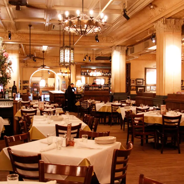 Carmine's - 91st Street - NYC NY New York