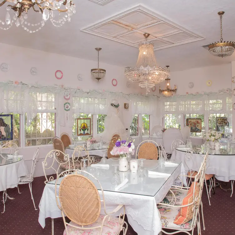 Tea Room at Cauley Square, Miami, FL