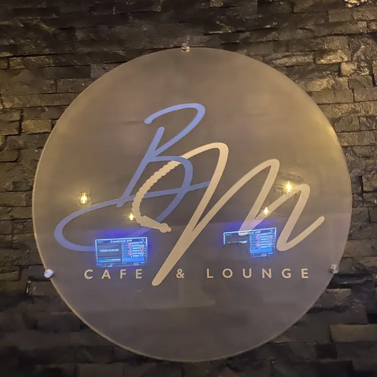 Blue Mist Cafe and Lounge Actualizado en 2024, restaurante de Comida