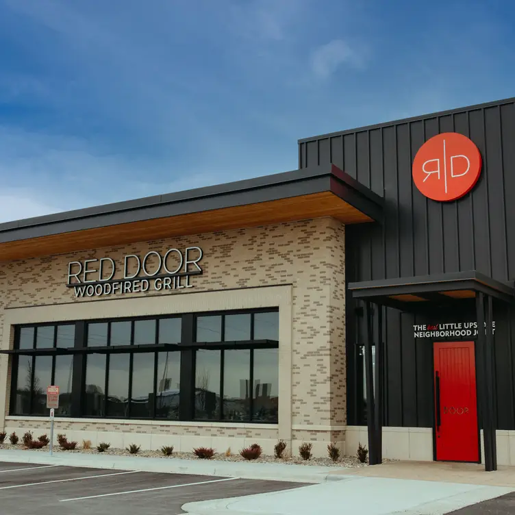 Red Door Woodfired Grill - Lenexa, Lenexa, KS