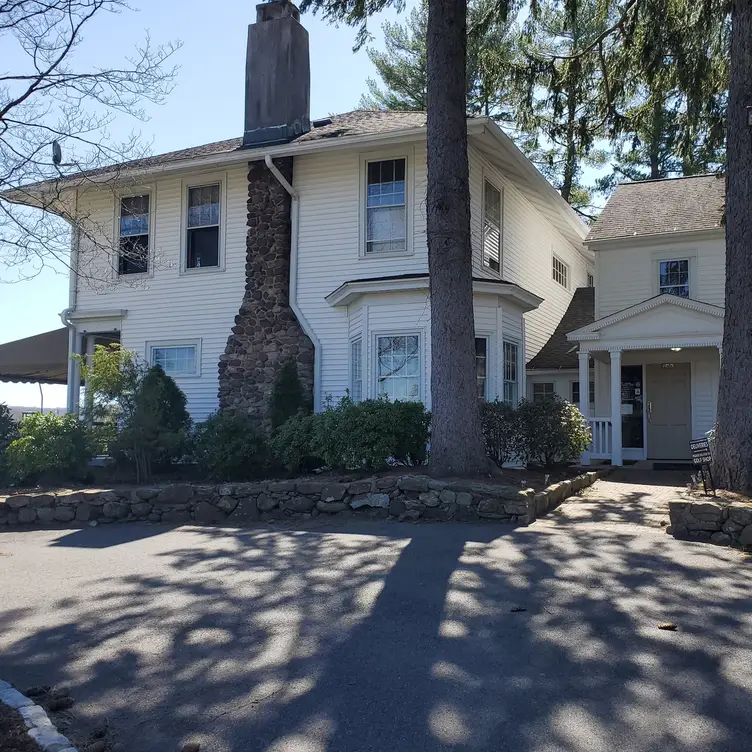 The 1850 House at Silo Point Country Club - Southbury, Southbury, CT