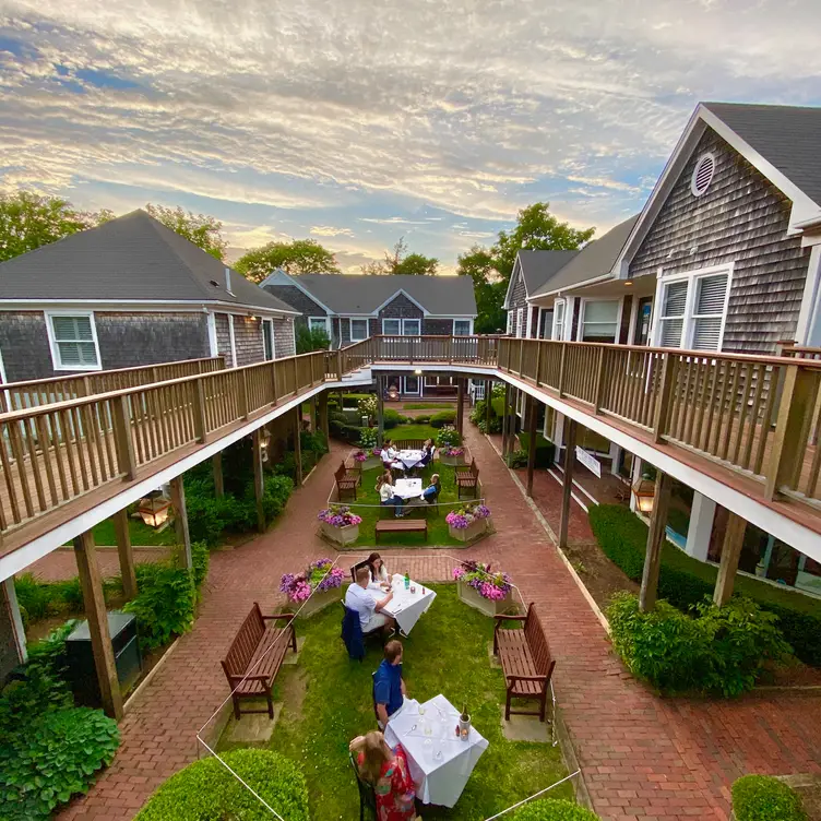 Détente Restaurant, Edgartown, MA