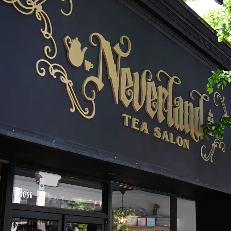 Neverland Tea Salon, Vancouver, BC