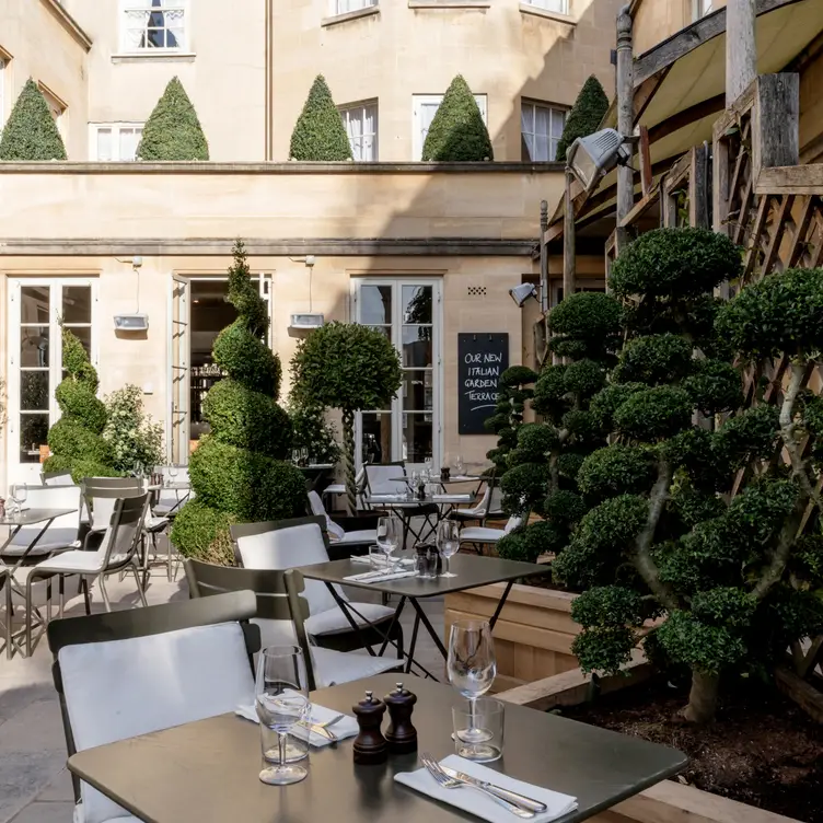 Quod Restaurant & Bar, Oxford, Oxfordshire