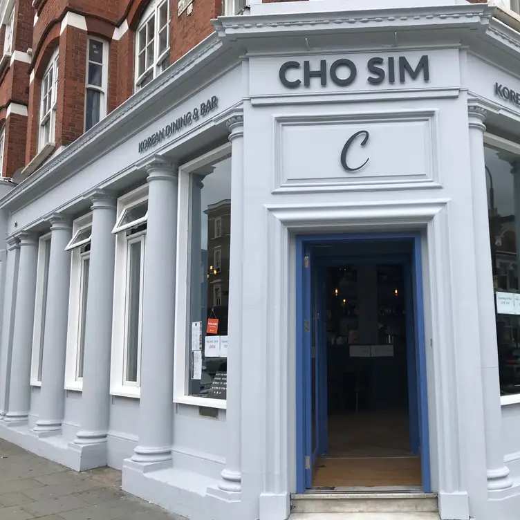 Cho Sim, London, UK