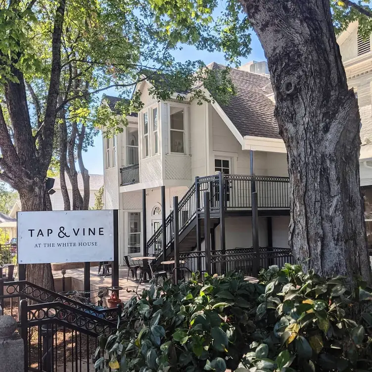 Tap & Vine, Auburn, CA
