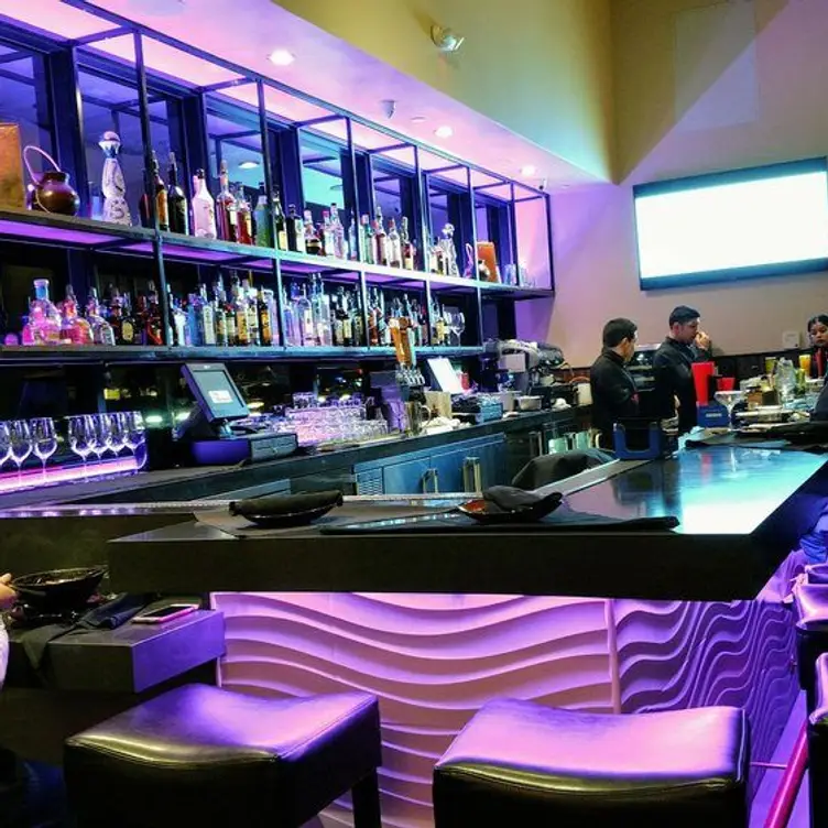 Longtime singaporean restaurant and bakery in menlo park face eviction