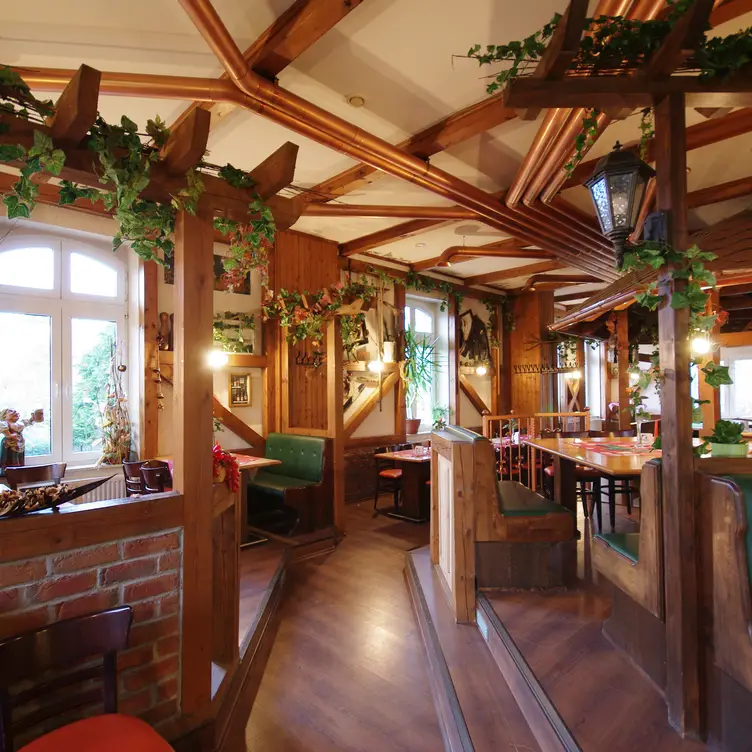 Indoor Seating  - Schrebers Restaurant und Biergarten, Leipzig, SN