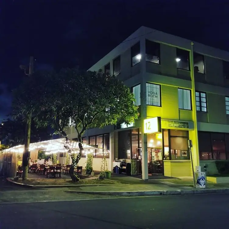 12th Ave. Grill Restaurant - Honolulu, HI | OpenTable