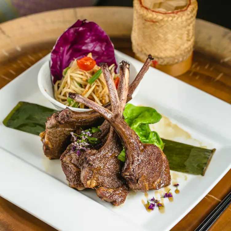 Chai Yo Modern Thai