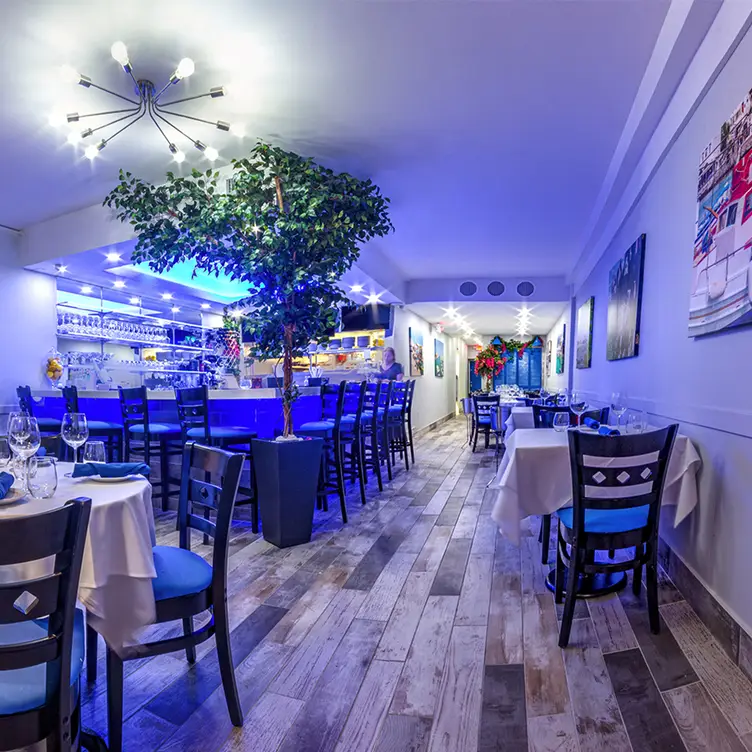 Greek cuisine with its nourishing simplicity - Uptown Keese`s Greek Cuisine，FLLauderdale-by-the-Sea