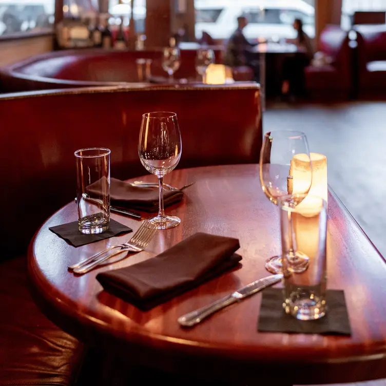 Oak Steakhouse - Charleston, Charleston, SC Oak Steakhouse - Charleston, Charleston, SC