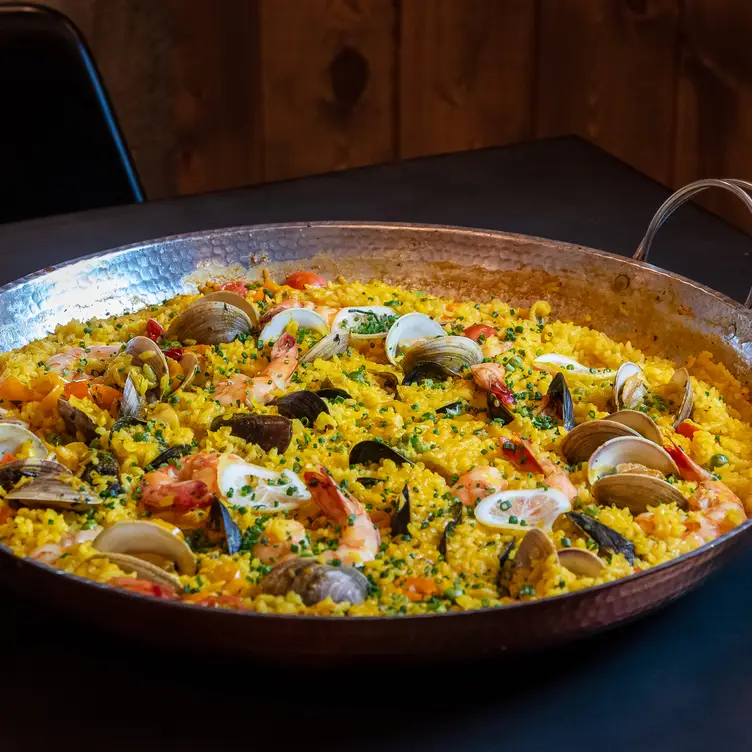 Sol y Sombra's signature Paella - Sol Y Sombra，CACathedral City