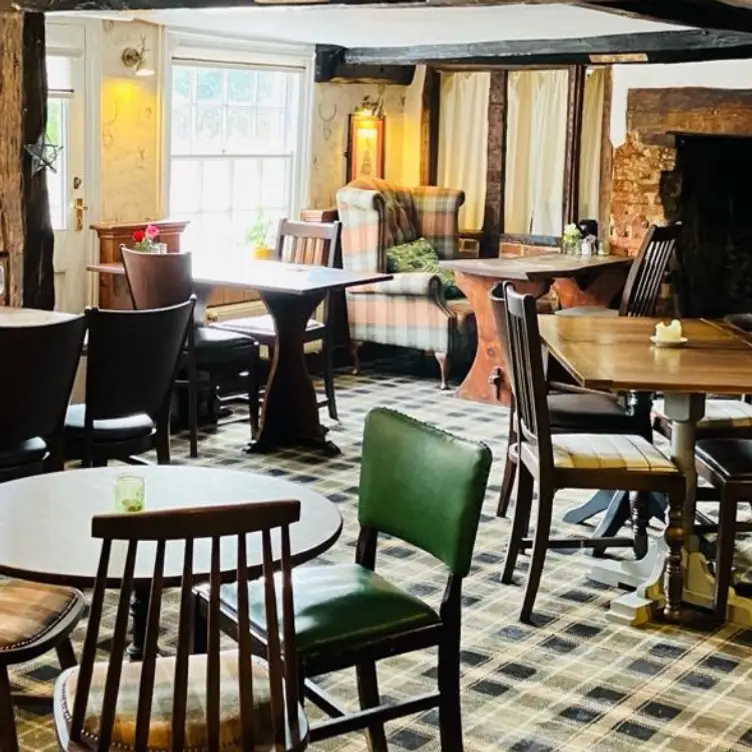 Nice &amp; cosy - The Red Lion, Haverhill, Essex