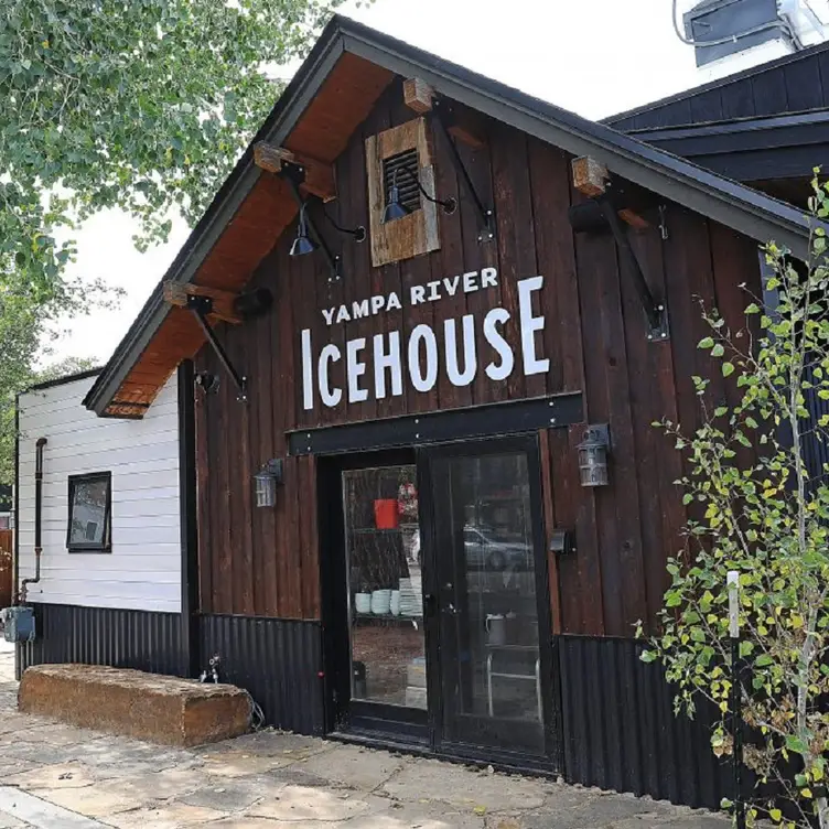 Yampa River Icehouse, Steamboat Springs, CO