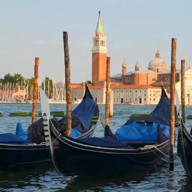 Il Porto di Venezia, Senoia, GA