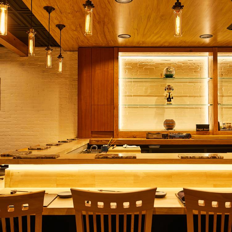 Review: New omakase in Laguna Beach officially lights the sushi