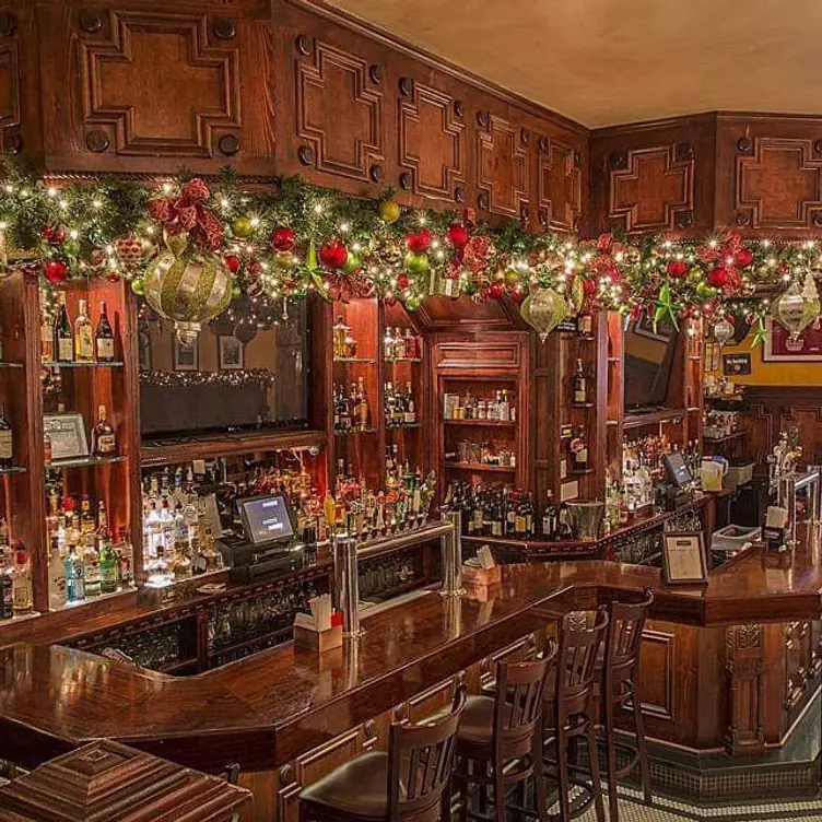 Mchale's Bar & Grill Restaurant - New York, Ny 