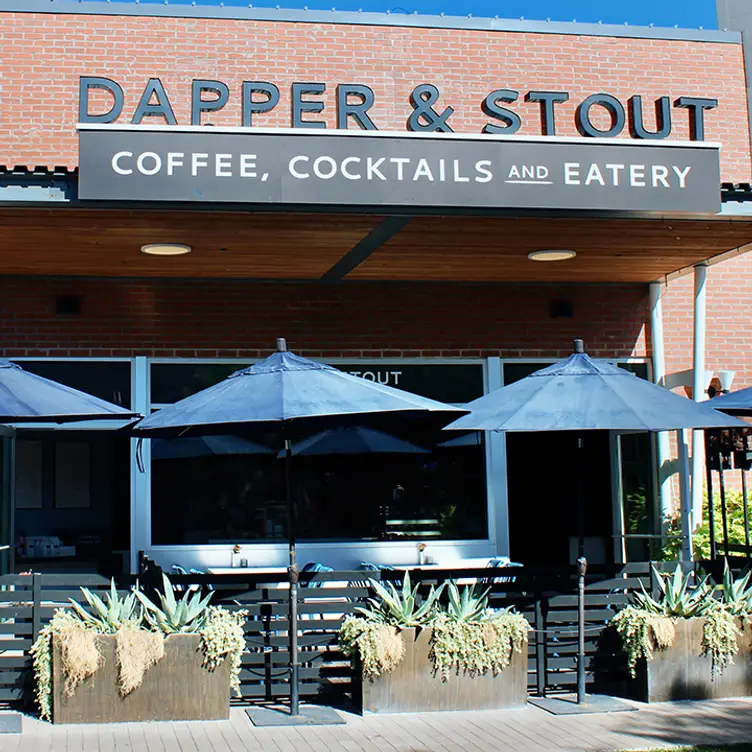 Uptown Plaza Phoenix - Dapper & Stout Coffee, Cocktails and Eatery, Phoenix, AZ