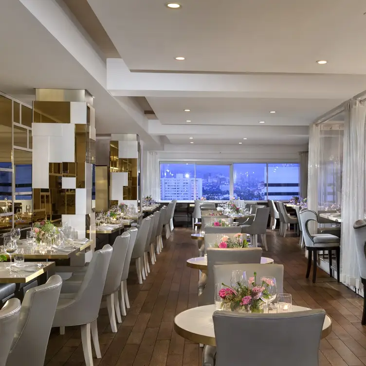 Skyline Dining Room - The Penthouse Restaurant, Santa Monica, CA