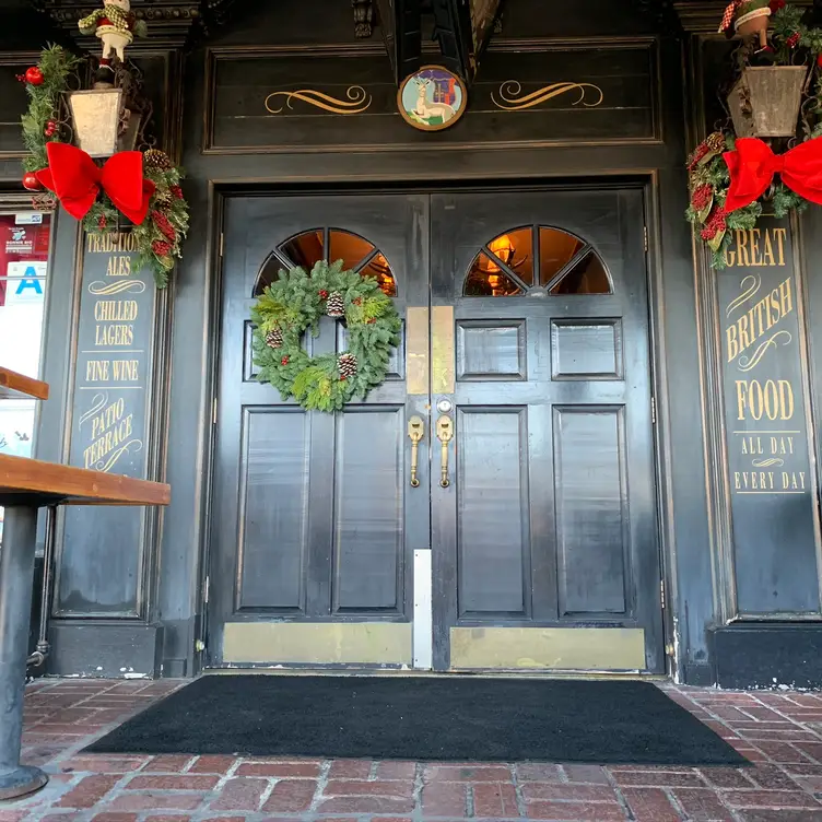 White Harte Pub Restaurant - Woodland Hills, , CA | OpenTable