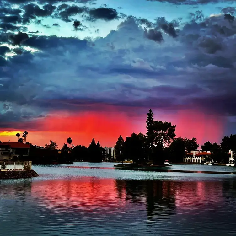 Pier 54, Tempe, AZ