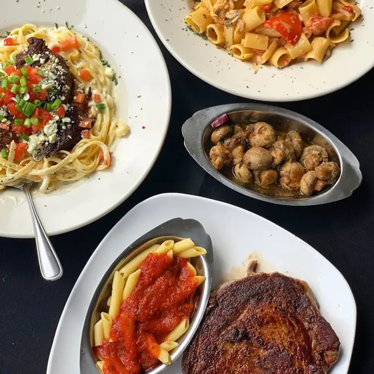 Delmonico's Italian SteakHouse - Syracuse, Syracuse, NY